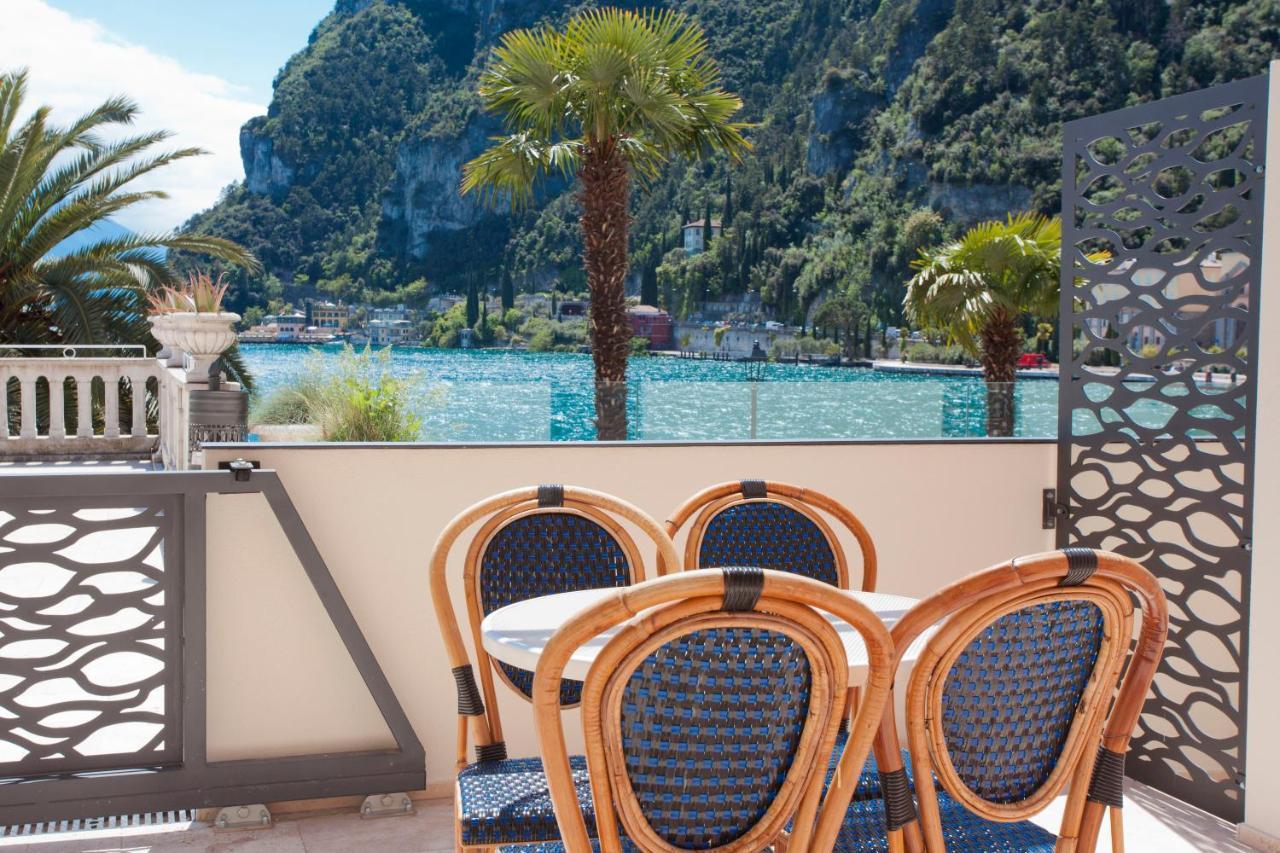 Bellavista Lakefront Hotel & Apartments Riva del Garda Exterior photo